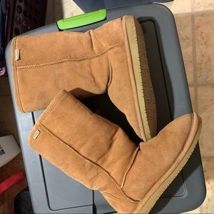 COPY - Size 11 Tan Bearpaw Tall Winter boots